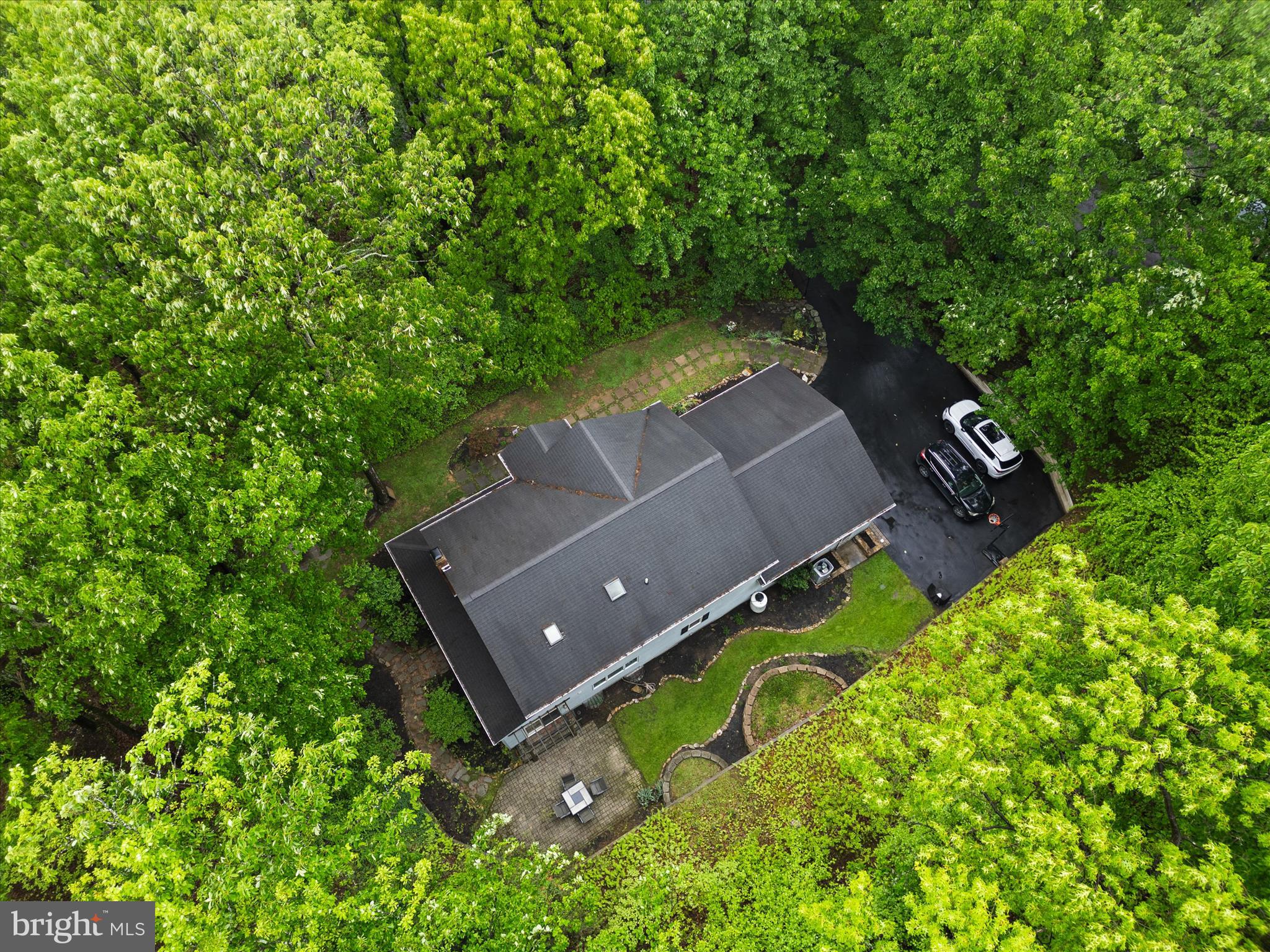 1223 Kuhn Road Boiling Springs, PA 17007 - Photo 10 of 46 Gallery Image 10