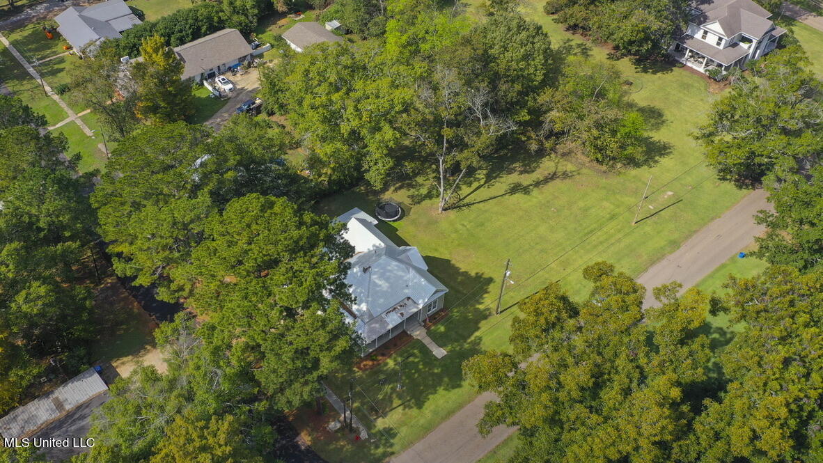 165 2nd Street Flora, MS 39071 - Photo 44 of 46 AC4ECB4F-30AA-49E9-9E0D-D77FBE89115B_1_1