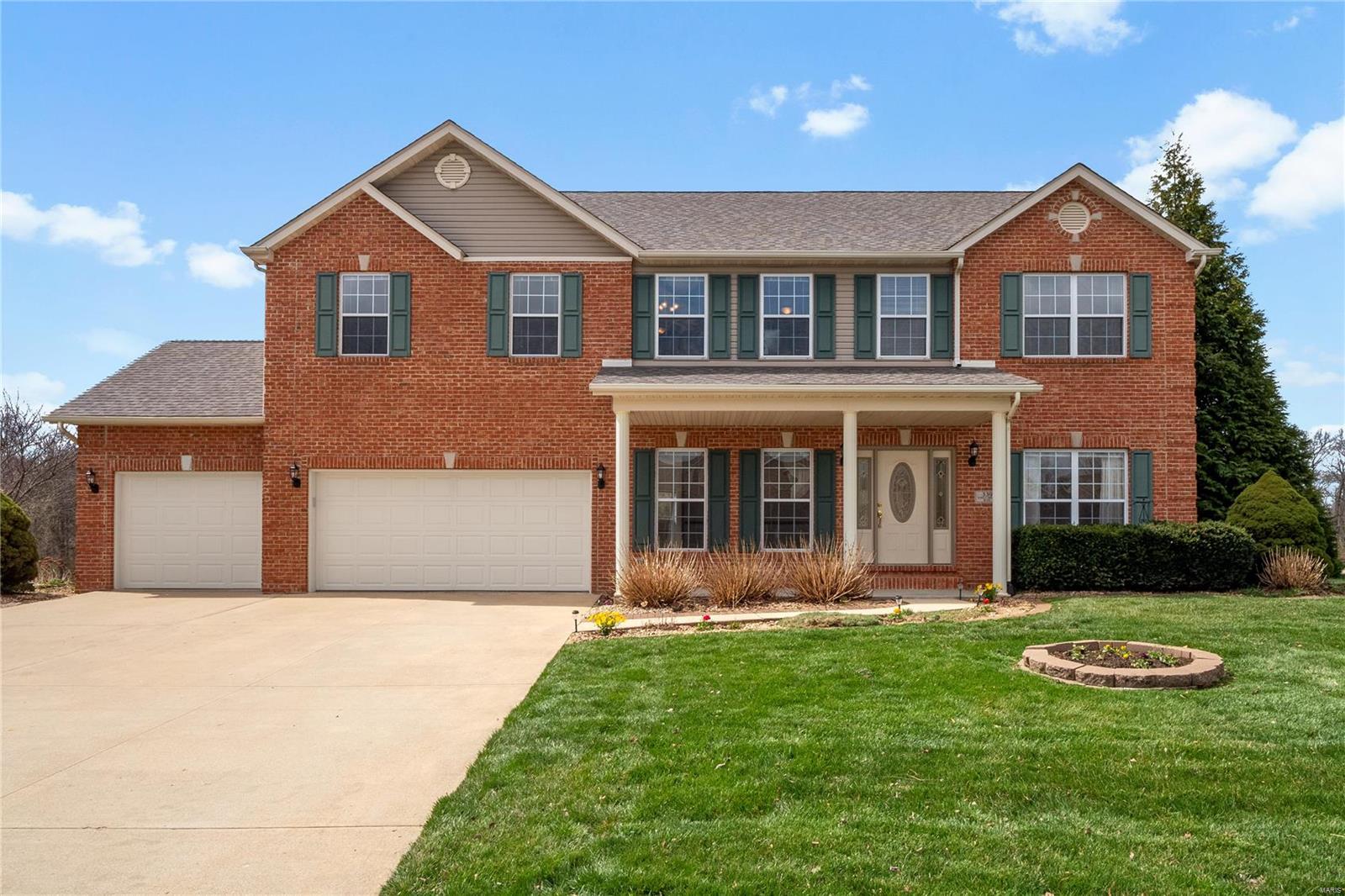 339 Kings Ridge Boulevard O'Fallon, IL 62269 - Photo 1 of 41