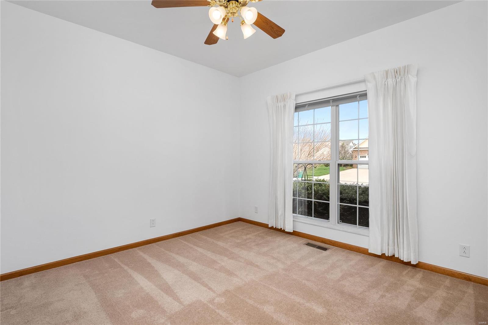 339 Kings Ridge Boulevard O'Fallon, IL 62269 - Photo 10 of 41