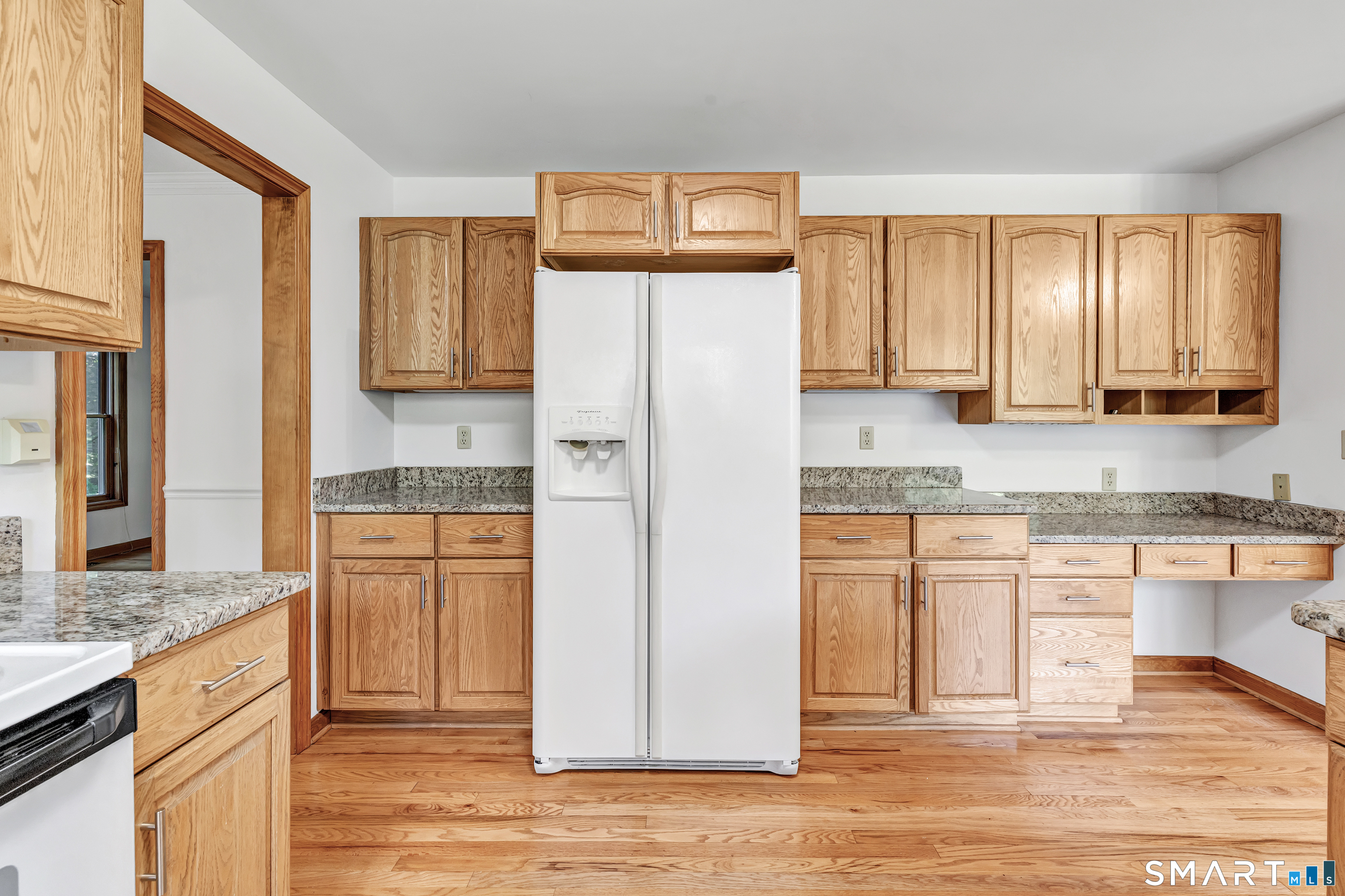 379 Waverly Road Shelton, CT 06484 - Photo 17 of 39 Gallery Image 17