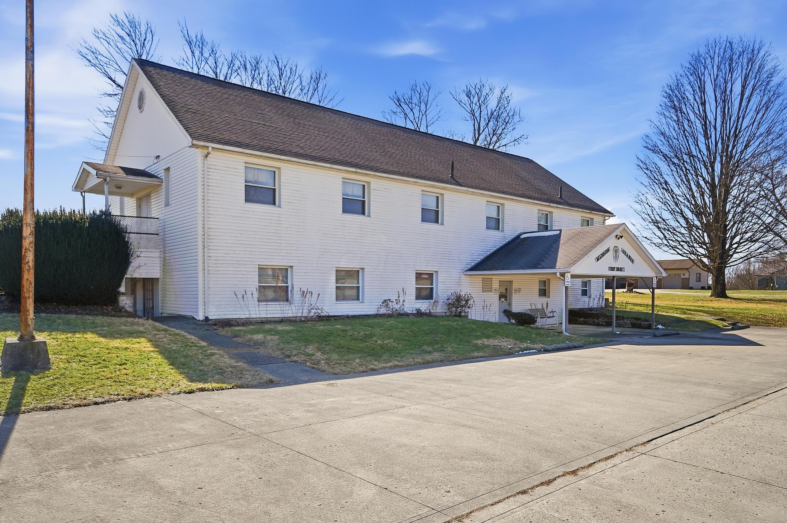 11094 Butler Road Northeast Newark, OH 43055 - Photo 1 of 47 _001-front-left