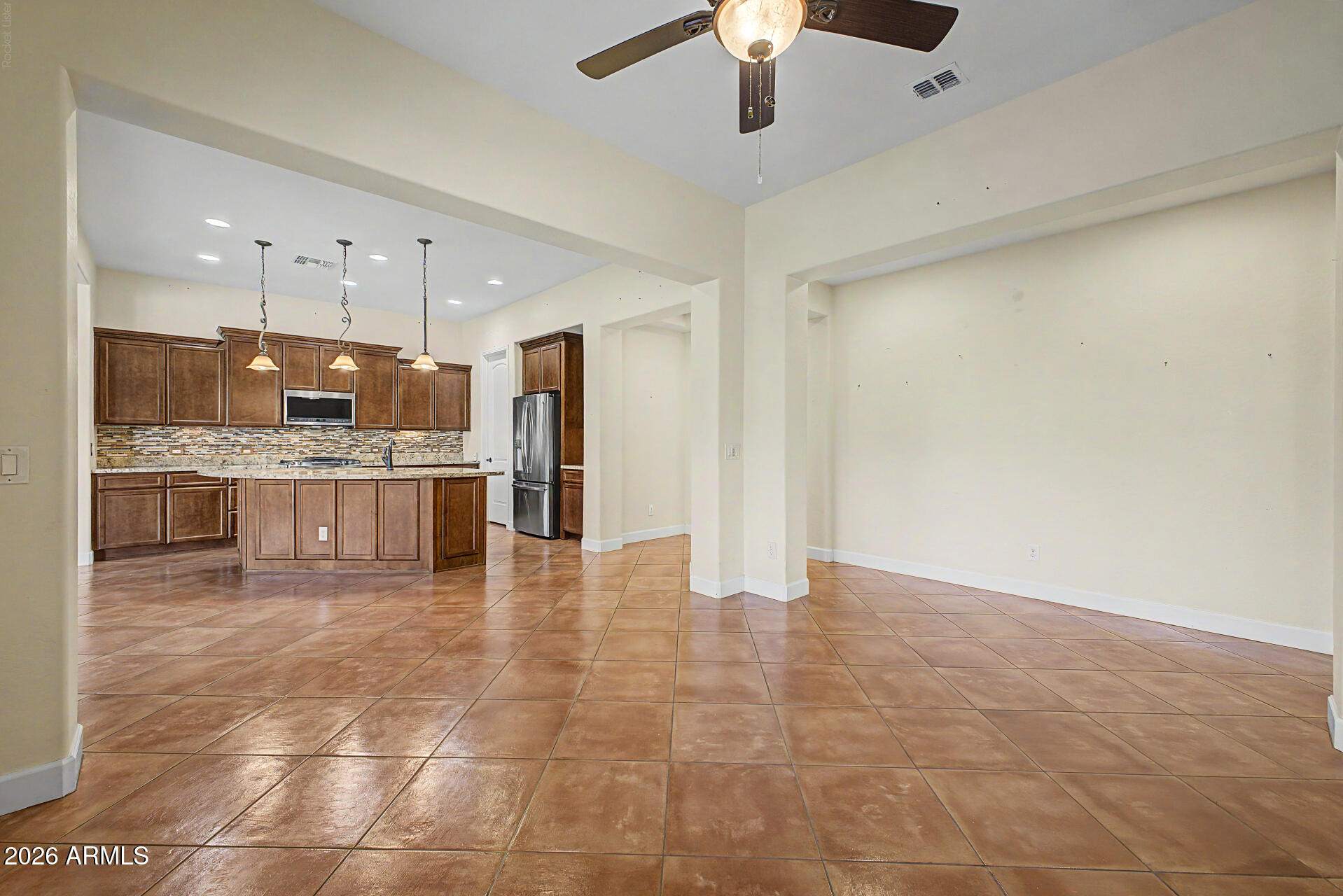 16819 West Coronado Road Goodyear, AZ 85395 - Photo 10 of 51 12-Coronado