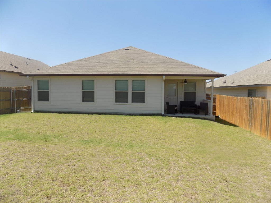 124 Rearden Boulevard Jarrell, TX 76537 - Photo 11 of 16 a house with a outdoor space