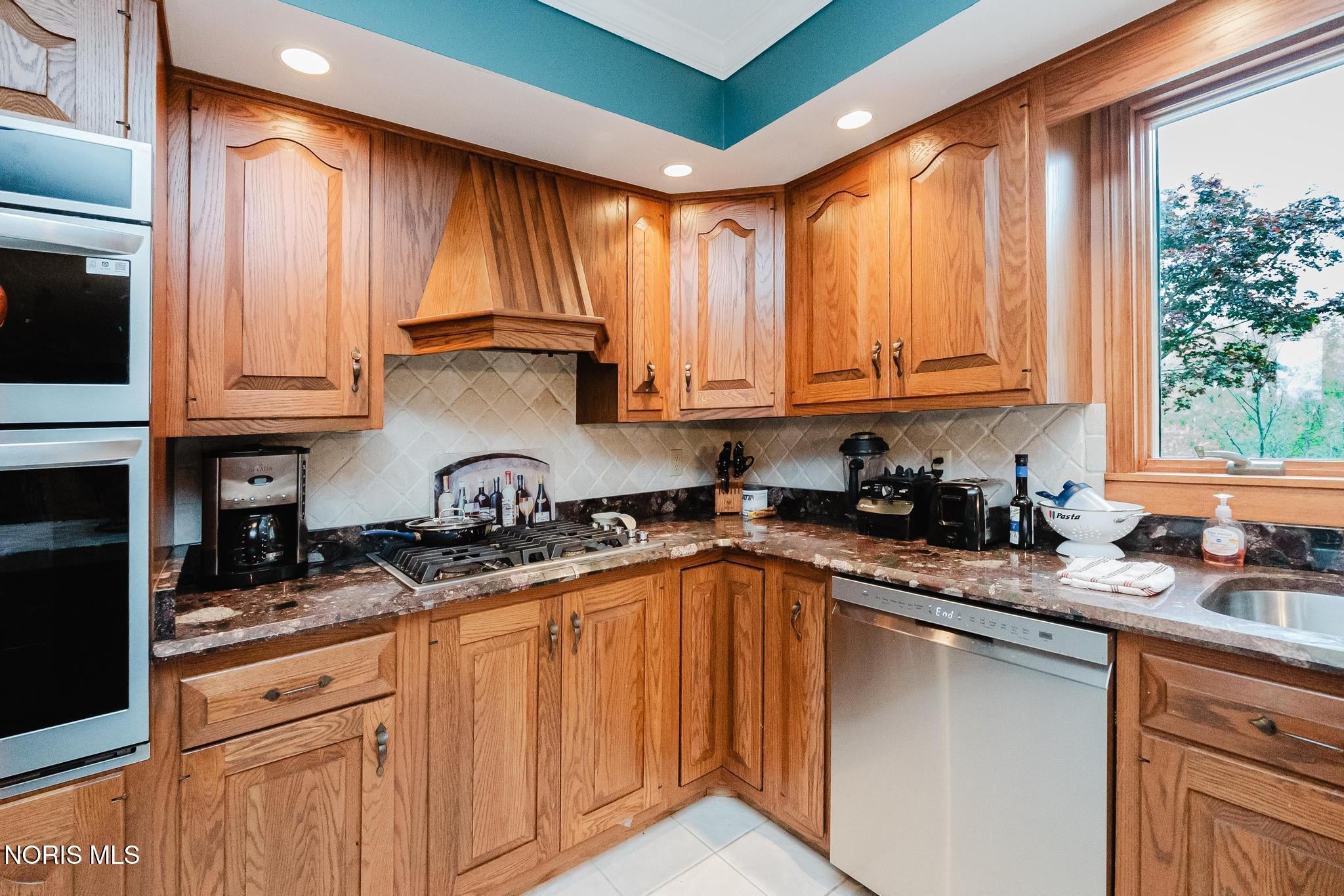 1250 Morrison Road Fremont, OH 43420 - Photo 5 of 18 DSC08205