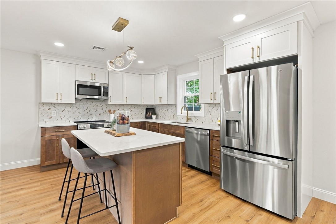 223 Jenckes Street Woonsocket, RI 02895 - Photo 5 of 50 Gallery Image 5