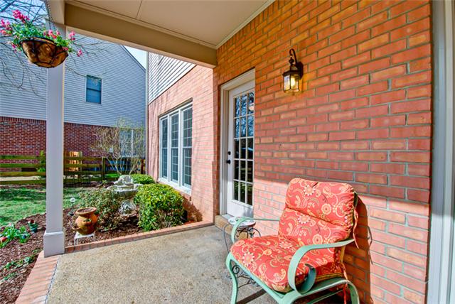 618 Rutherford Lane Franklin, TN 37064 - Photo 4 of 20 Gallery Image 4