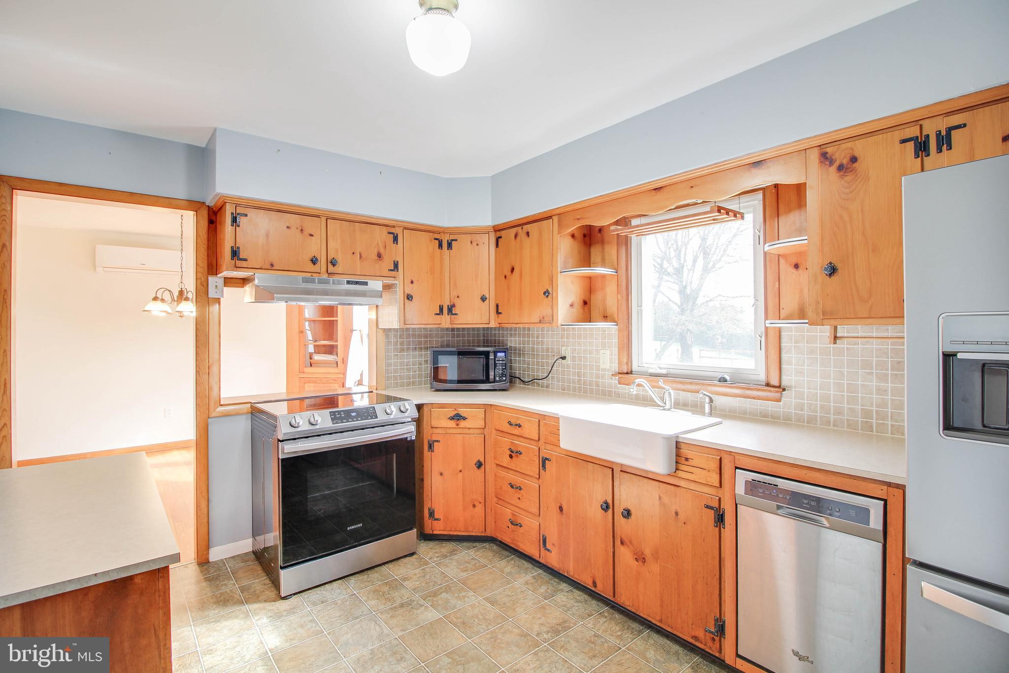 15753 Dover Road Upperco, MD 21155 - Photo 23 of 61 Microwave 2022
