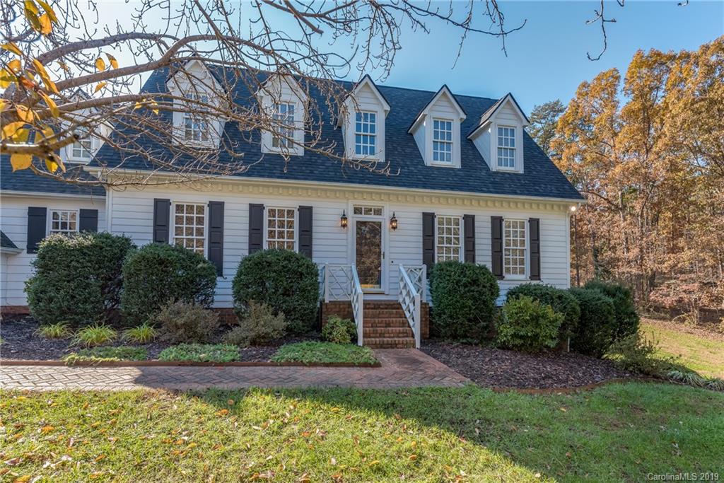 245 Anne Street Rutherfordton, NC 28139 - Photo 2 of 33