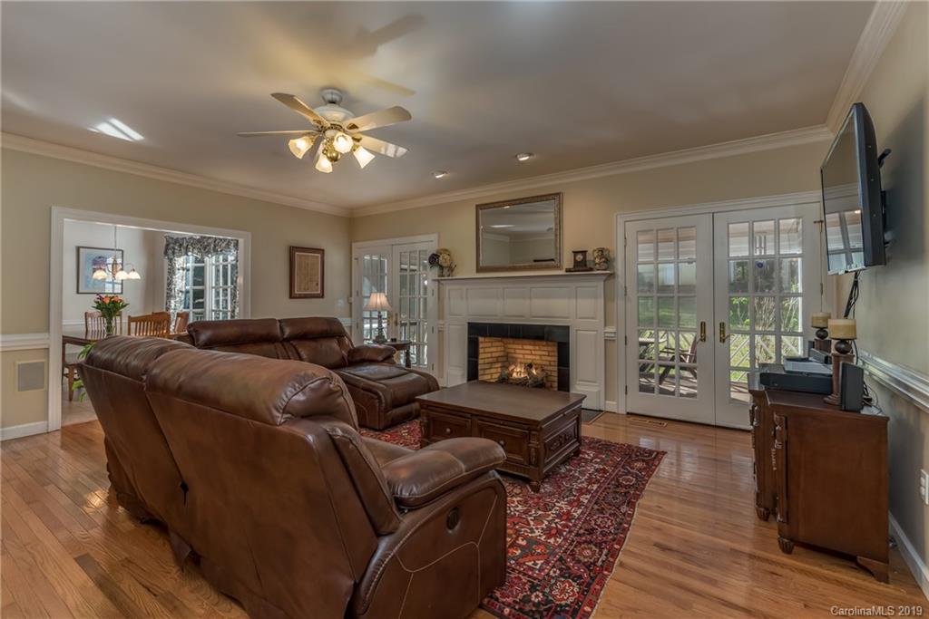 245 Anne Street Rutherfordton, NC 28139 - Photo 10 of 33