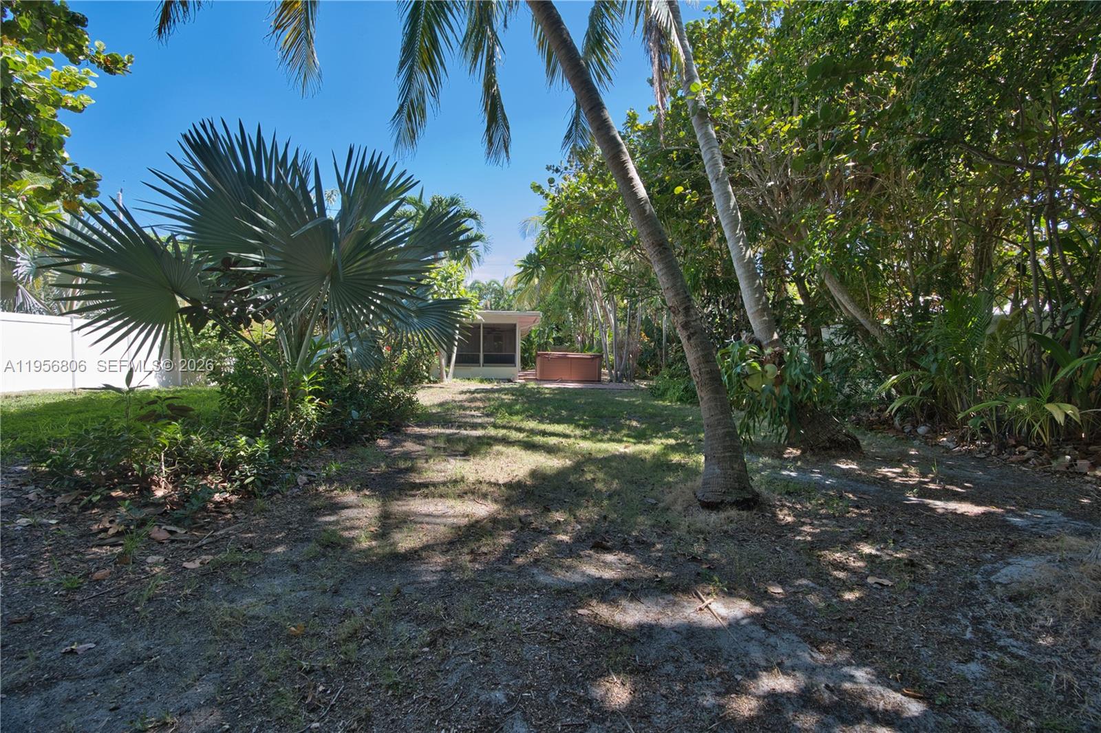 123 South Sewalls Point Road Sewall's Point, FL 34996 - Photo 12 of 50