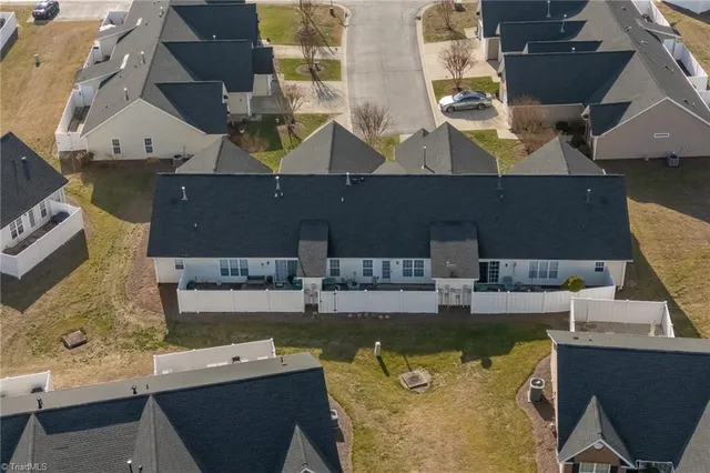 $235,000 | 1366 Bayswater Drive, High Point, NC 27265