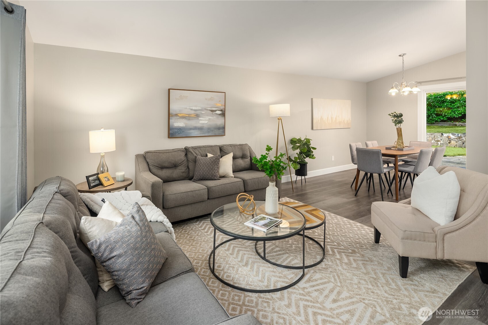 14114 Southeast Allen Rd. Bellevue, WA 98006 - Photo 4 of 29