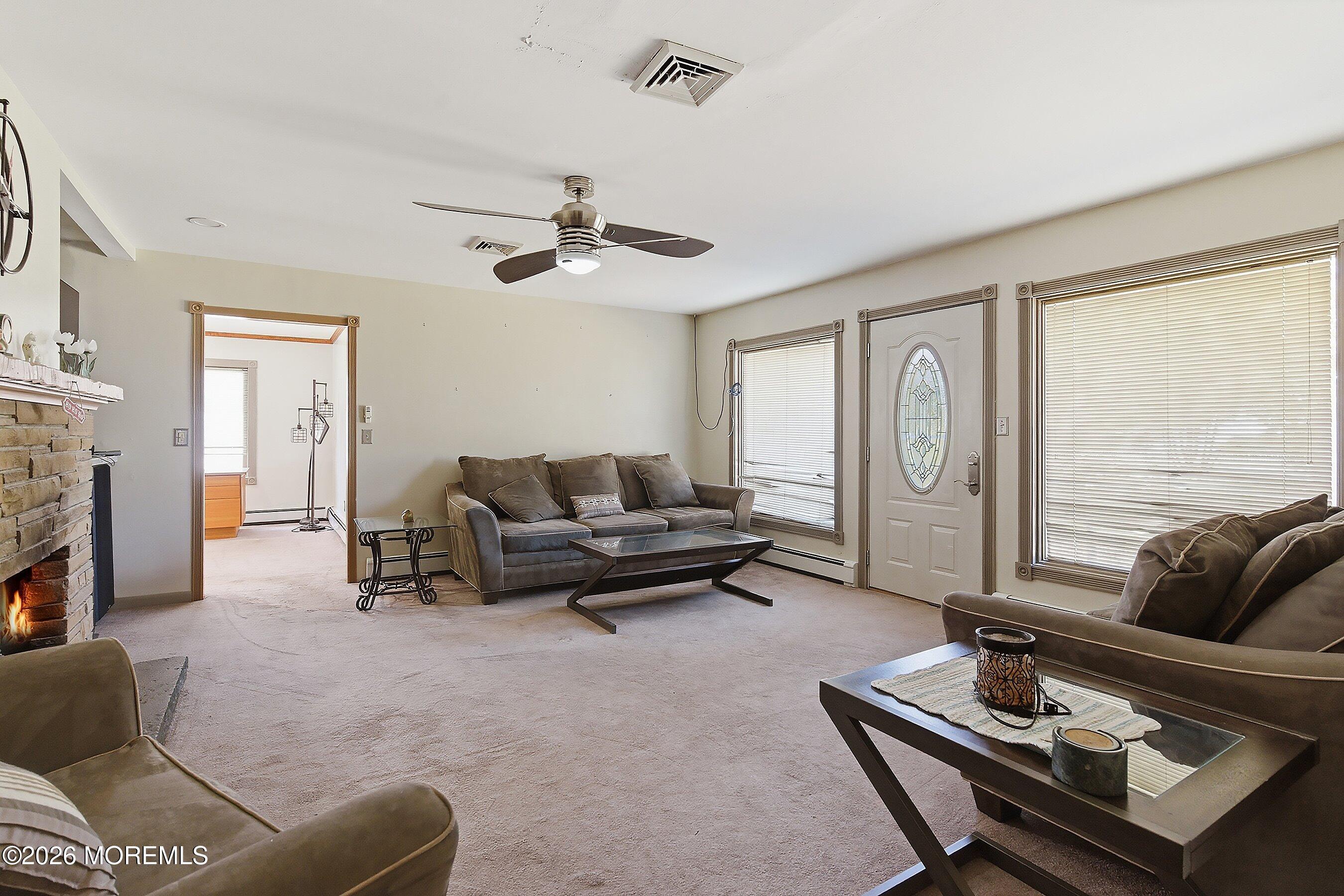 439 Adamston Road Brick, NJ 08723 - Photo 10 of 34 09-Living 1B
