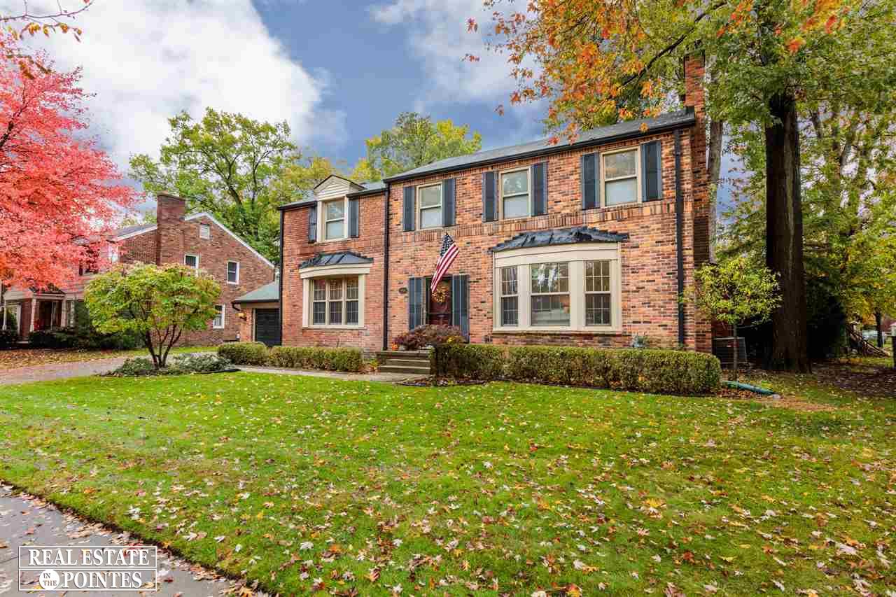 1901 Severn Road Grosse Pointe Woods, MI 48236 - Photo 3 of 37