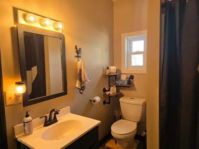 $254,900 | 64 Old Homestead Highway, Swanzey, NH 03431