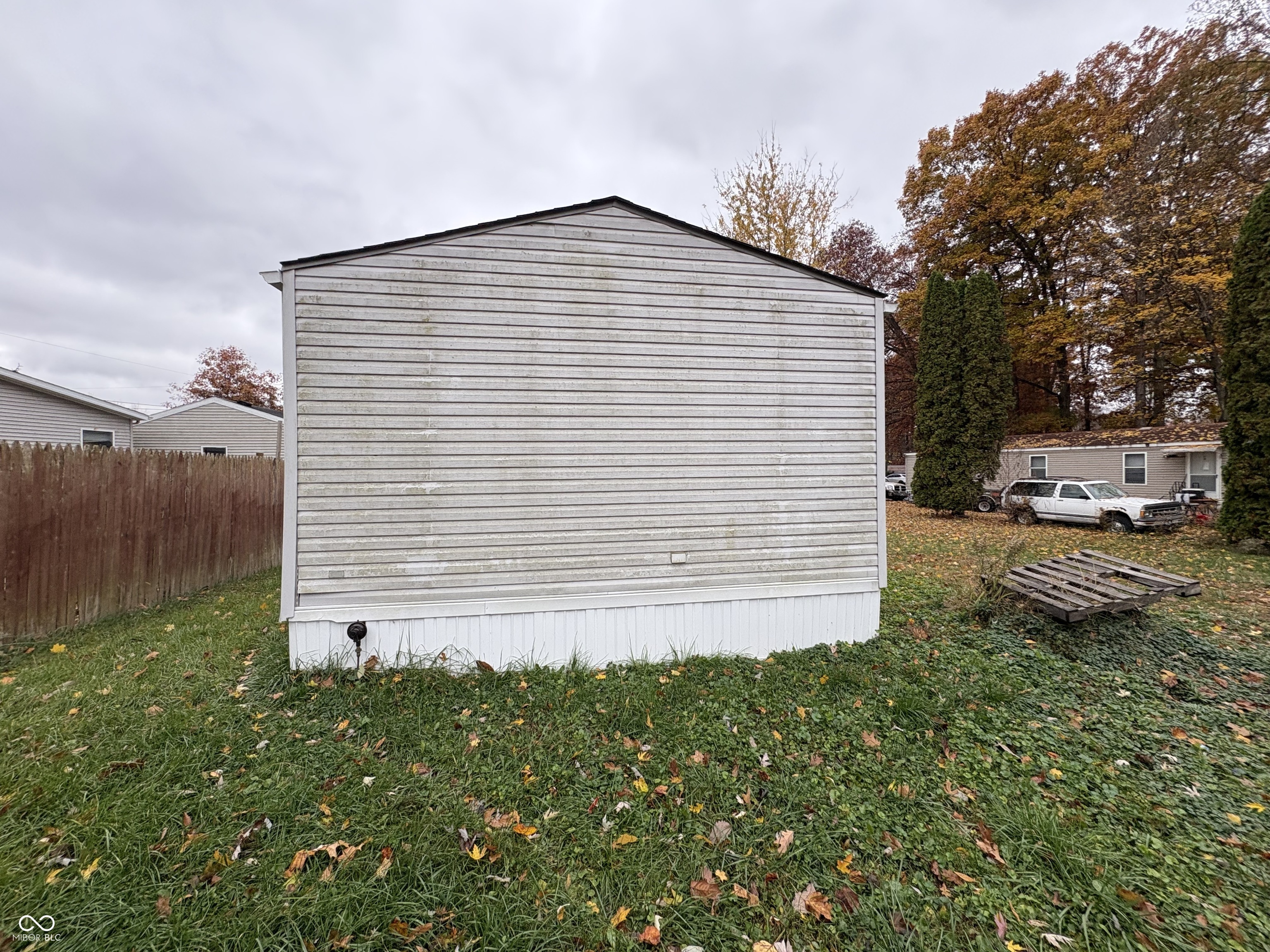 258 Ole Rocking Chair Way Cloverdale, IN 46120 - Photo 6 of 31