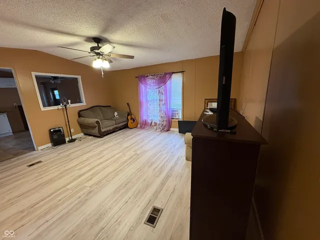 $105,000 | 258 Ole Rocking Chair Way, Cloverdale, IN 46120