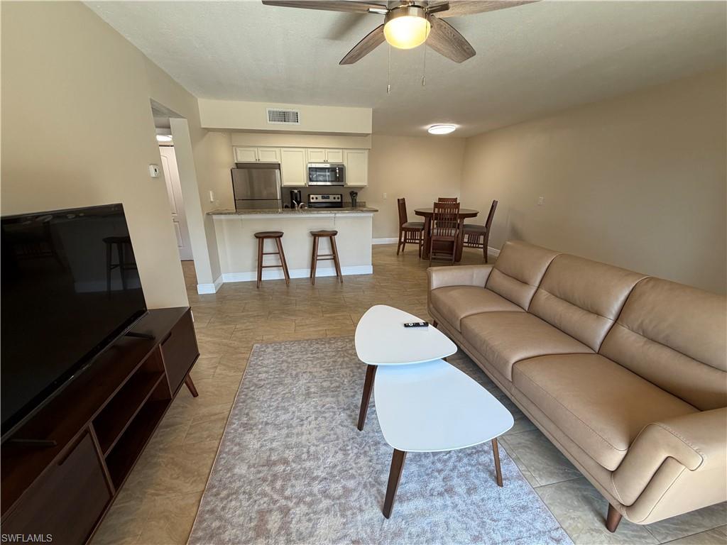 5327 Summerlin Road, Unit 2707 Fort Myers, FL 33919 - Photo 7 of 27