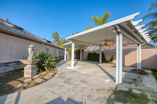 $525,000 | 6246 North Capri Court, Fresno, CA 93711