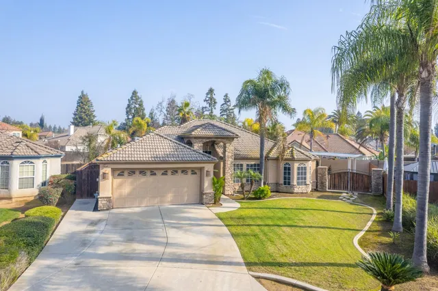 $525,000 | 6246 North Capri Court, Fresno, CA 93711