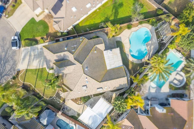 $525,000 | 6246 North Capri Court, Fresno, CA 93711