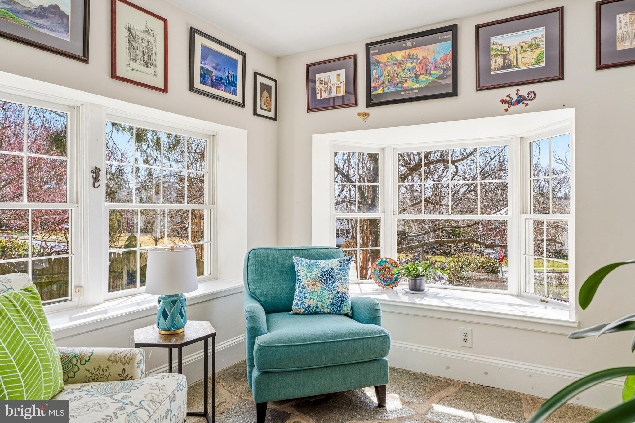 318 Alabama Road Towson, MD 21204 - Photo 28 of 72 a living room with furniture and a large window