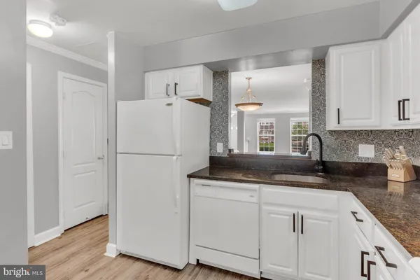 $2,250 | 3829 Chesterwood Drive, Unit 3829, Silver Spring, MD 20906