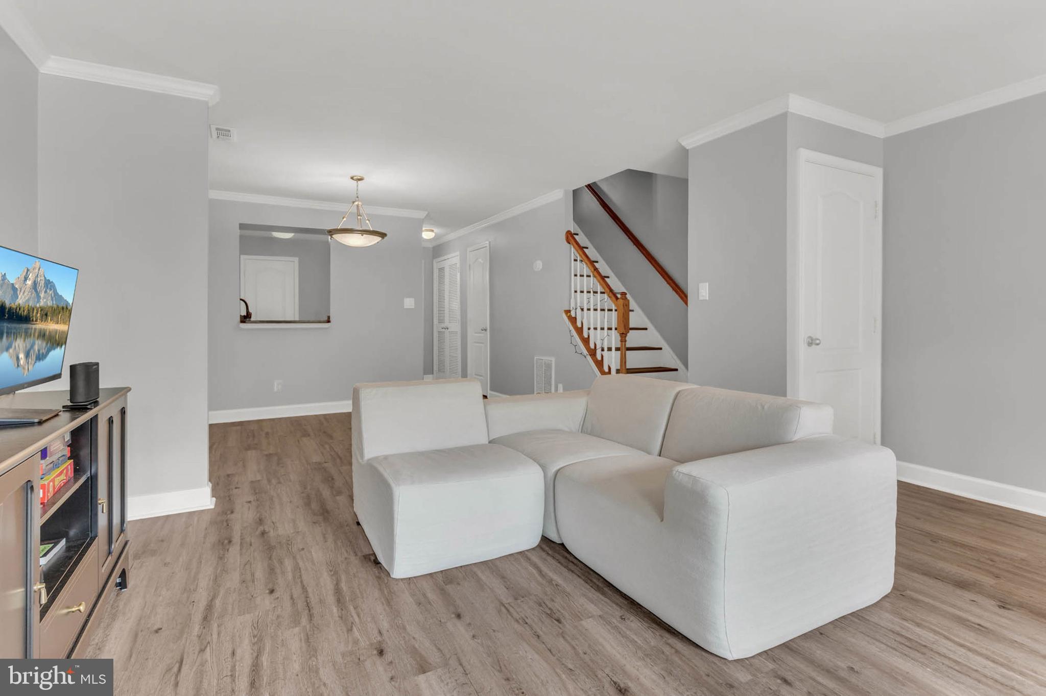 3829 Chesterwood Drive, Unit 3829 Silver Spring, MD 20906 - Photo 4 of 17