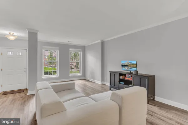 $2,250 | 3829 Chesterwood Drive, Unit 3829, Silver Spring, MD 20906