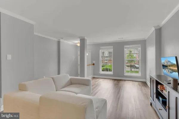 $2,250 | 3829 Chesterwood Drive, Unit 3829, Silver Spring, MD 20906