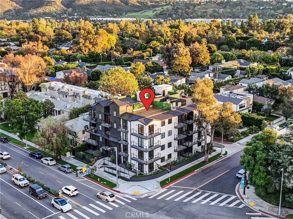 10352 Riverside Drive, Unit 203A Toluca Lake, CA 91602 - Photo 44 of 53