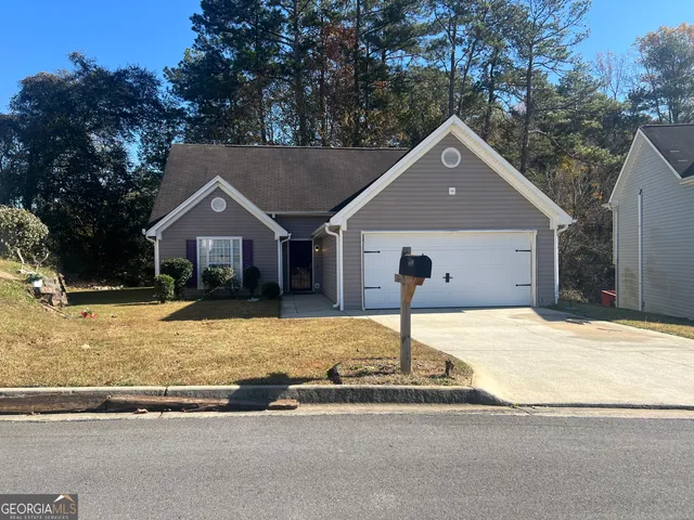 $250,000 | 5490 Twin Lakes Drive, South Fulton, GA 30349