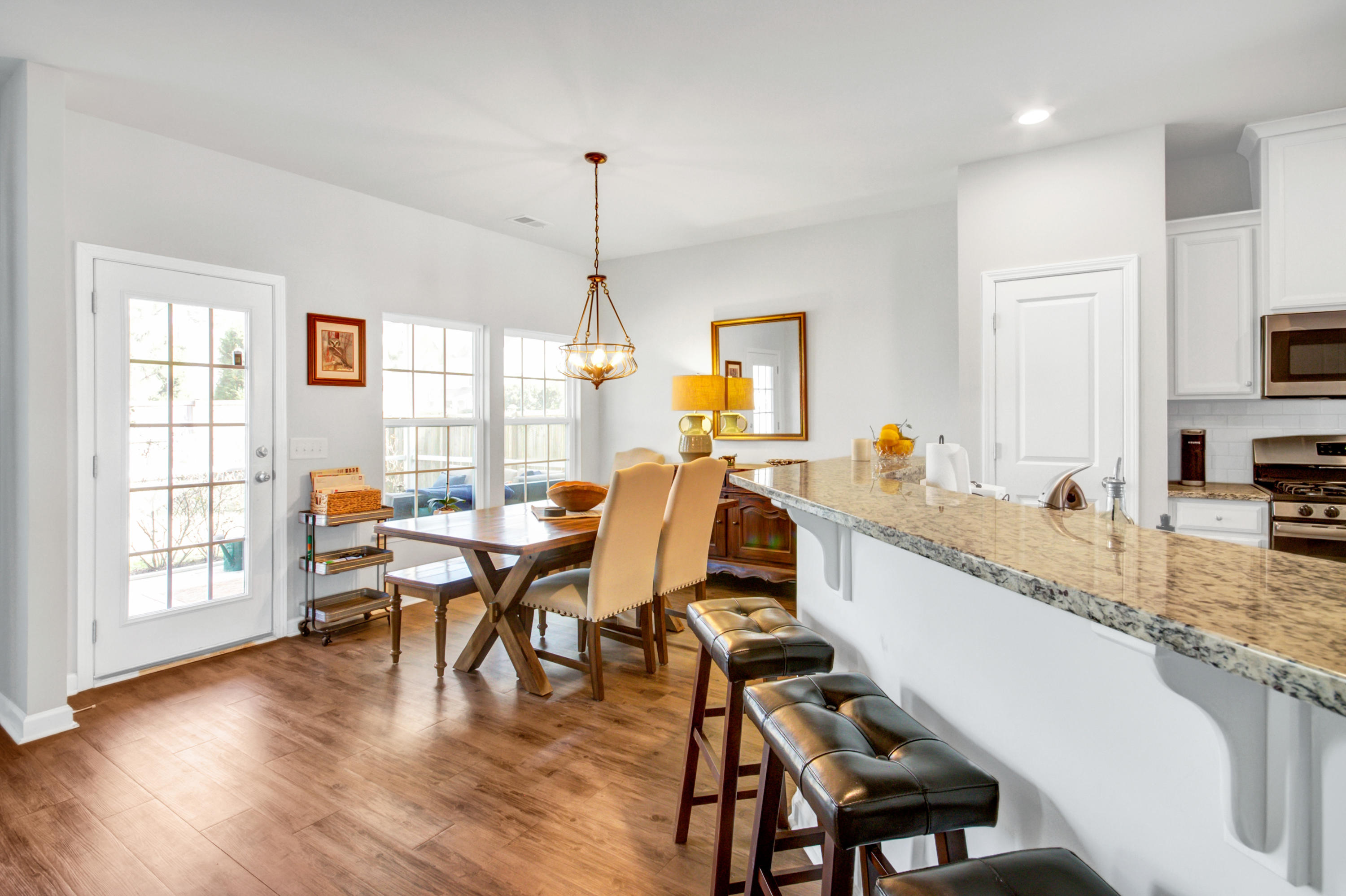 5012 White Cedar Road Ladson, SC 29456 - Photo 8 of 29 Bartop Seating