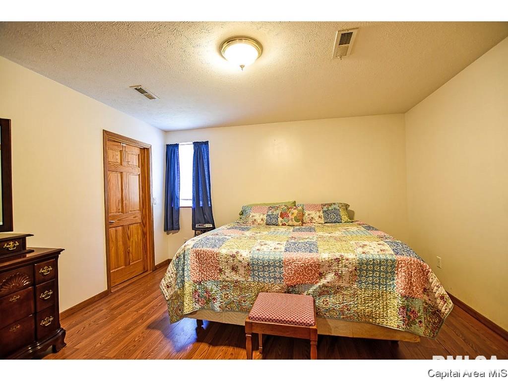 4155 Riverside Drive Springfield, IL 62707 - Photo 11 of 33