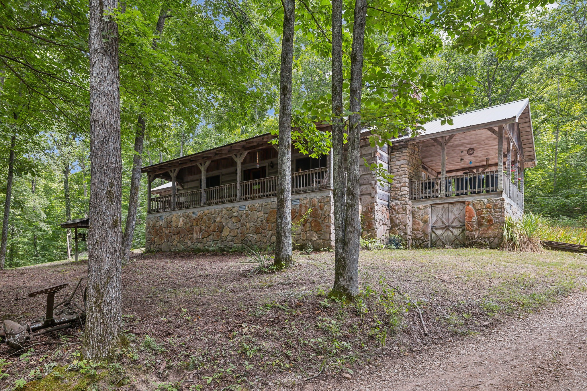 1369 Swan Creek Loop Road Centerville, TN 37033 - Photo 2 of 34 Gallery Image 2