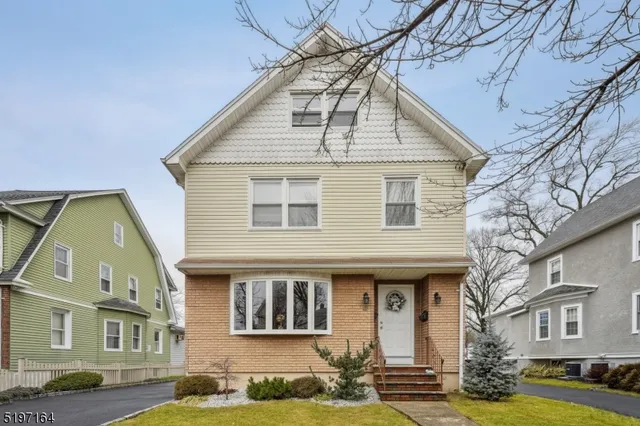 $2,950 | 82 2nd Avenue, Unit 1, Garwood, NJ 07027