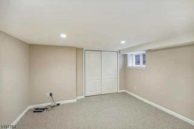 $2,950 | 82 2nd Avenue, Unit 1, Garwood, NJ 07027