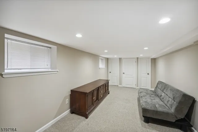 $2,950 | 82 2nd Avenue, Unit 1, Garwood, NJ 07027