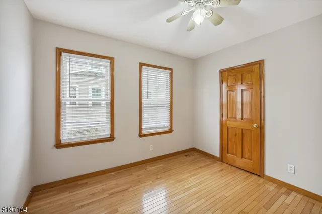 $2,950 | 82 2nd Avenue, Unit 1, Garwood, NJ 07027