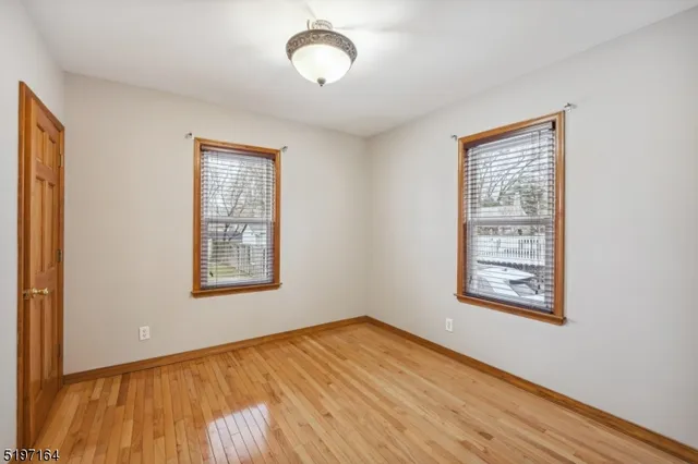 $2,950 | 82 2nd Avenue, Unit 1, Garwood, NJ 07027