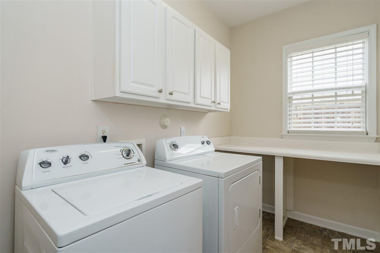 7705 Silver View Lane Raleigh, NC 27613 - Photo 12 of 24