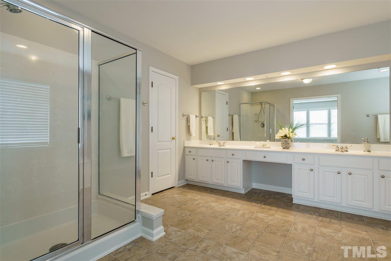 7705 Silver View Lane Raleigh, NC 27613 - Photo 16 of 24