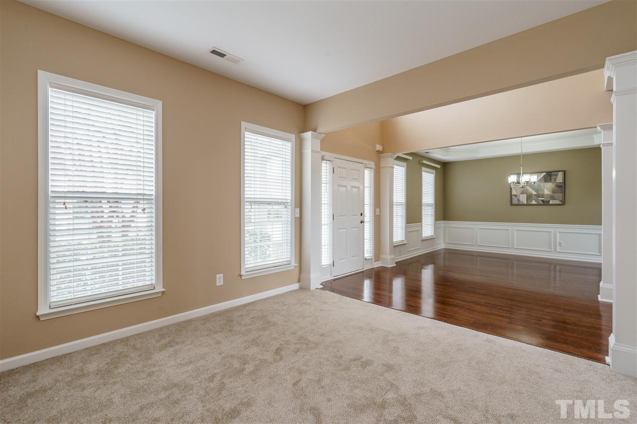 7705 Silver View Lane Raleigh, NC 27613 - Photo 4 of 24