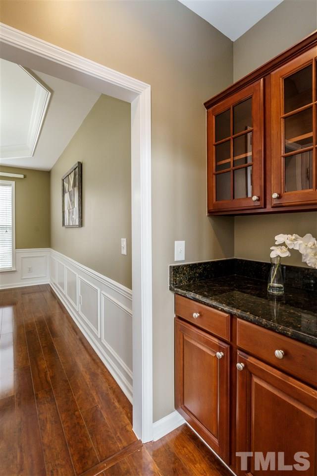 7705 Silver View Lane Raleigh, NC 27613 - Photo 8 of 24