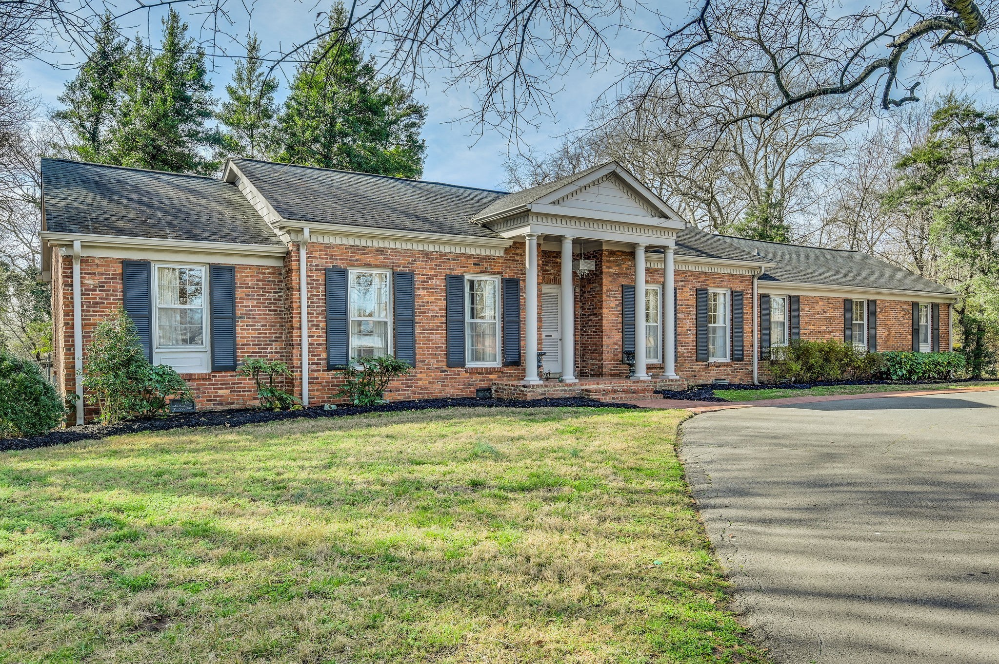 155 Davidson Road Nashville, TN 37205 - Photo 1 of 43 Gallery Image 1