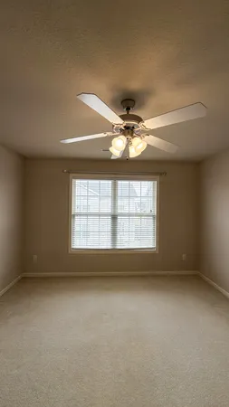 $221,000 | 106 Essex Lane, Unit 4, Savoy, IL 61874