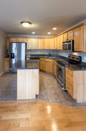 $221,000 | 106 Essex Lane, Unit 4, Savoy, IL 61874