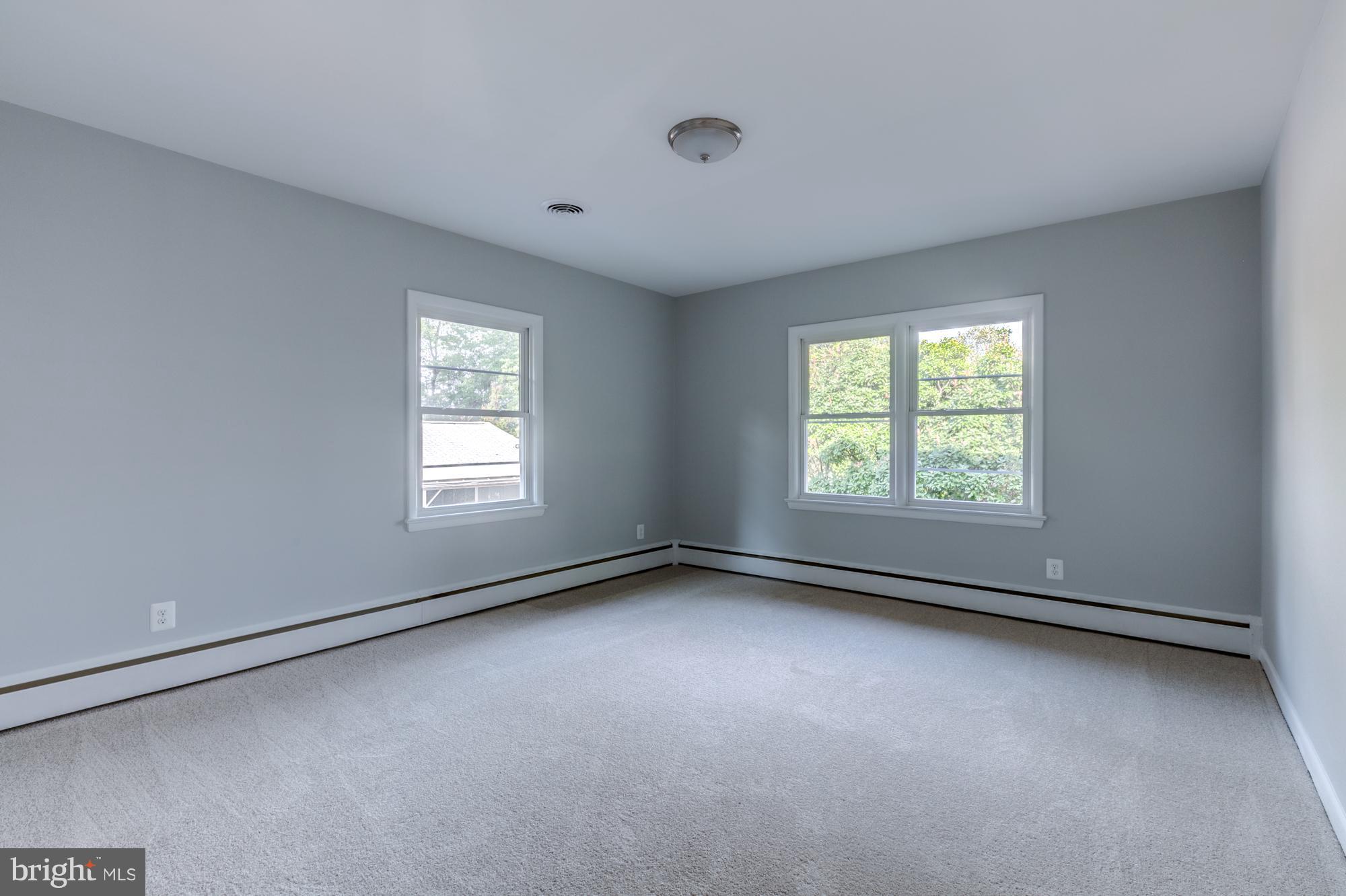 8908 Briarcroft Lane Laurel, MD 20708 - Photo 22 of 30 Bath (Master)
