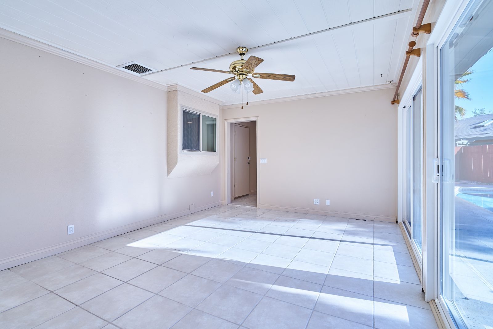 609 South Lakeview Court Ridgecrest, CA 93555 - Photo 31 of 38 Gallery Image 31